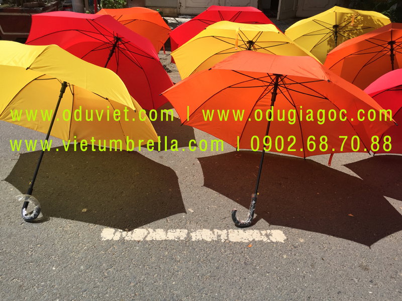 xưởng sản xuất ô dù cầm tay in logo quảng cáo